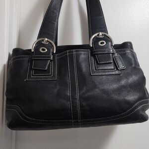 Coach Purse Elegant Black Leather